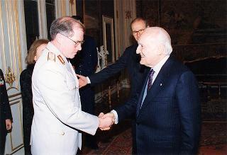 Incontro del Presidente della Repubblica Oscar Luigi Scalfaro con il Generale Klaus Naumann, nuovo presidente del Comitato militare della NATO