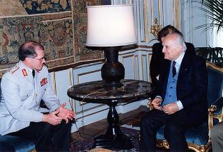 Incontro del Presidente della Repubblica Oscar Luigi Scalfaro con il Generale Klaus Naumann, nuovo presidente del Comitato militare della NATO