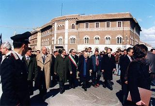Visita del Presidente della Repubblica Oscar Luigi Scalfaro alla città di Benevento