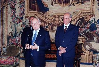 Incontro con l'ambasciatore d'Israele in Italia Yeuda Millo e successiva dichiarazione alla stampa