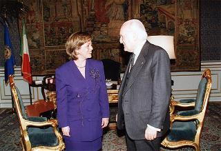 Il Presidente della Repubblica Oscar Luigi Scalfaro con la Signora Wilma Ferreri