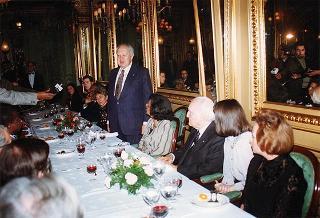 Visita del Presidente della Repubblica alla città di Lisbona per l'insediamento del nuovo Presidente del Portogallo Jorge Sampaio
