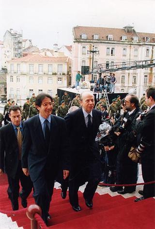 Visita del Presidente della Repubblica alla città di Lisbona per l'insediamento del nuovo Presidente del Portogallo Jorge Sampaio