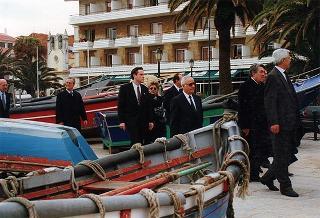 Visita del Presidente della Repubblica alla città di Lisbona per l'insediamento del nuovo Presidente del Portogallo Jorge Sampaio