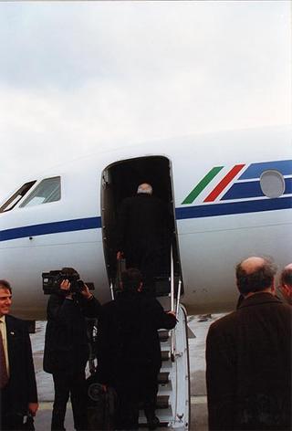 Visita del Presidente della Repubblica alla città di Lisbona per l'insediamento del nuovo Presidente del Portogallo Jorge Sampaio