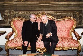 Visita alla città di Firenze. Incontro del Presidente della Repubblica con il parroco della Madonna di Querce di Fucecchio, don Angelo Brunelli, nella ricorrenza del suo 60° di sacerdozio