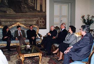Visita alla città di Firenze. Incontro del Presidente della Repubblica con una rappresentanza di giovani collaboratori della pagina pratese del periodico diocesano "Toscana oggi. La voce"