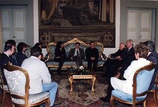 Visita alla città di Firenze. Incontro del Presidente della Repubblica con una rappresentanza di giovani collaboratori della pagina pratese del periodico diocesano "Toscana oggi. La voce"