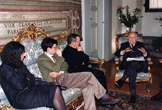 Visita alla città di Firenze. Incontro del Presidente della Repubblica con una rappresentanza di giovani collaboratori della pagina pratese del periodico diocesano "Toscana oggi. La voce"