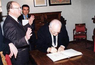 Visita alla città di Firenze.Intervento del Presidente della Repubblica alla cerimonia di riapertura della sede dell'Accademia dei Georgofili