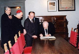 Visita alla città di Firenze.Intervento del Presidente della Repubblica alla cerimonia di riapertura della sede dell'Accademia dei Georgofili