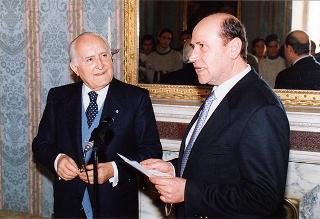 Delegazione di studenti dell'Istituto tecnico industriale "Ettore Majorana" di Somma Vesuviana (Napoli)