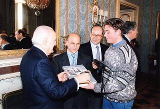 Delegazione di studenti dell'Istituto tecnico industriale "Ettore Majorana" di Somma Vesuviana (Napoli)