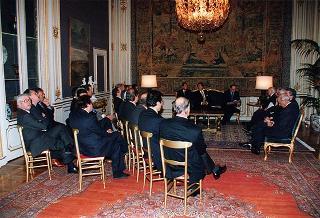 Avv. Corrado Sforza Fogliani, presidente della Confederazione italiana della proprietà edilizia, con alcuni esponenti della Confedilizia