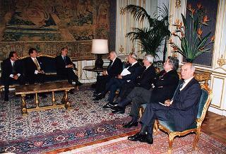 Avv. Corrado Sforza Fogliani, presidente della Confederazione italiana della proprietà edilizia, con alcuni esponenti della Confedilizia