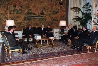 On. prof. Franco Foschi, direttore del Centro nazionale di studi leopardiani, con alcuni esponenti, per presentare la grande edizione dei manoscrtitti dello Zibaldone