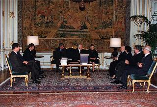 On. prof. Franco Foschi, direttore del Centro nazionale di studi leopardiani, con alcuni esponenti, per presentare la grande edizione dei manoscrtitti dello Zibaldone