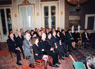 Vincitori delle borse di studio assegnate dai Rotary romani ad orfani di Caduti delle forze dell'ordine