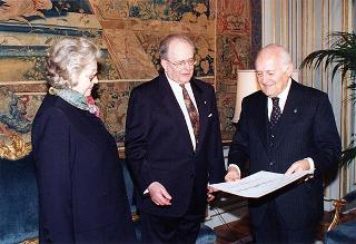 Maestro Wolfgang Sawallisch e consorte e prof. Corrado Morgia, vice presidente dell'Accademia nazionale di Santa Cecilia
