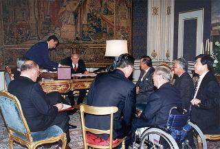 Prof. In Yung Chung, presidente dell'Associazione Corea-Italia, on. prof. Giorgio De Giuseppe e S.E. Doo Byong Shin, ambasciatore della Repubblica di Corea a Roma