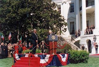 Visita di Stato del Presidente della Repubblica Oscar Luigi Scalfaro negli Stati Uniti d'America (30 marzo - 6 aprile 1996)