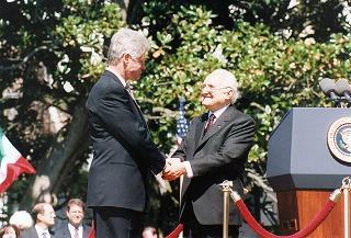 Visita di Stato del Presidente della Repubblica Oscar Luigi Scalfaro negli Stati Uniti d'America (30 marzo - 6 aprile 1996)