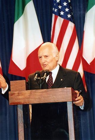 Visita di Stato del Presidente della Repubblica Oscar Luigi Scalfaro negli Stati Uniti d'America (30 marzo - 6 aprile 1996)