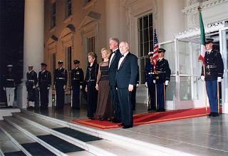 Visita di Stato del Presidente della Repubblica Oscar Luigi Scalfaro negli Stati Uniti d'America (30 marzo - 6 aprile 1996)