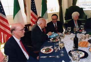 Visita di Stato del Presidente della Repubblica Oscar Luigi Scalfaro negli Stati Uniti d'America (30 marzo - 6 aprile 1996)