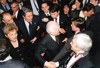 Visita di Stato del Presidente della Repubblica Oscar Luigi Scalfaro negli Stati Uniti d'America (30 marzo - 6 aprile 1996)