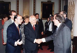 Visita di Stato del Presidente della Repubblica Oscar Luigi Scalfaro negli Stati Uniti d'America (30 marzo - 6 aprile 1996)