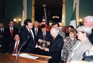 Visita di Stato del Presidente della Repubblica Oscar Luigi Scalfaro negli Stati Uniti d'America (30 marzo - 6 aprile 1996)