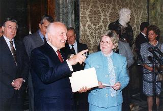 Delegazione di studenti dell'Istituto tecnico commerciale statale "Eugenio Bona" di Biella - Quirinale - Sala del Bronzino