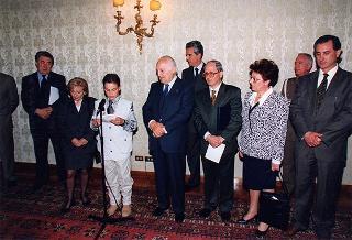 Delegazione di studenti della Scuola media statale di Rosarno