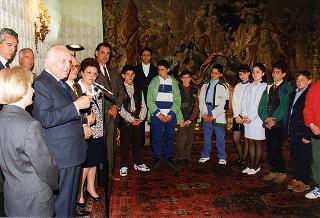 Delegazione di studenti della Scuola media statale di Rosarno