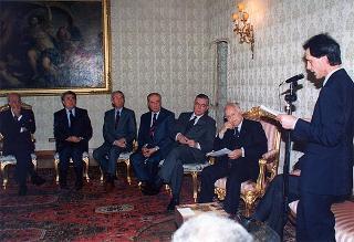 Il Presidente della Repubblica Oscar Luigi Scalfaro riceve in udienza una delegazione di Difensori civici regionali