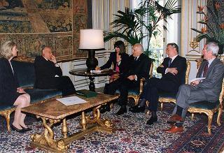 Il Presidente della Repubblica Oscar Luigi Scalfaro con il Maestro Sir Georg Solti e consorte