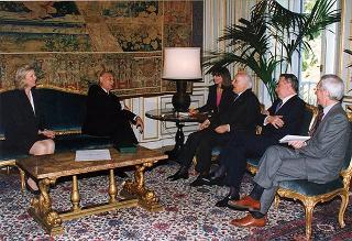 Il Presidente della Repubblica Oscar Luigi Scalfaro con il Maestro Sir Georg Solti e consorte