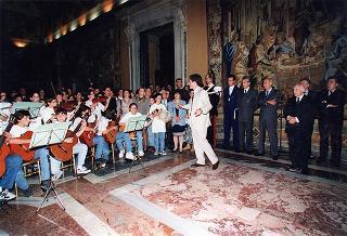 Delegazione di partecipanti alla VII Rassegna nazionale delle scuole medie ad indirizzo musicale