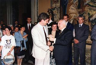 Delegazione di partecipanti alla VII Rassegna nazionale delle scuole medie ad indirizzo musicale