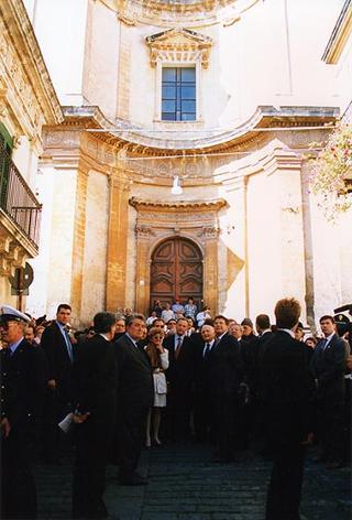 Sicilia: intervento del Presidente della Repubblica a Siracusa per un incontro con le autorità locali, e a Noto per una visita alla Cattedrale gravemente danneggiata da un recente crollo e per l'intervento al 15° Congresso ordinario dell'UNCI