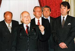 Gruppo di giovani dell'Associazione internazionale "Viva la gente"