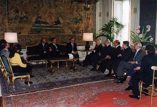 Mario Vasquez Rana, presidente dell'Associazione dei Comitati nazionali olimpici, con l'on. Francesco Rutelli, sindaco di Roma, e Mario Pescante, presidente del CONI