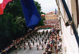 Friuli Venezia Giulia: interventi del Presidente della Repubblica a Codroipo, per la cerimonia promossa dalla Regione nel ventennale del terremoto del 1976; a Udine, per la 69^ Adunata nazionale degli alpini; a Palmanova, per un incontro con l'Amministrazione comunale
