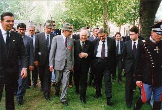 Friuli Venezia Giulia: interventi del Presidente della Repubblica a Codroipo, per la cerimonia promossa dalla Regione nel ventennale del terremoto del 1976; a Udine, per la 69^ Adunata nazionale degli alpini; a Palmanova, per un incontro con l'Amministrazione comunale