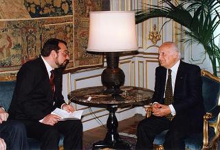 Andrea Bottaro, presidente del Collegio nazionale dei periti agrari, con gli esponenti del sodalizio, in occasione del X Congresso nazionale del Collegio professionale