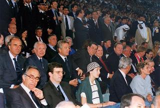 Roma, Stadio Olimpico: intervento del Presidente della Repubblica alla finale della Coppa dei Campioni di calcio Ajax-Juventus