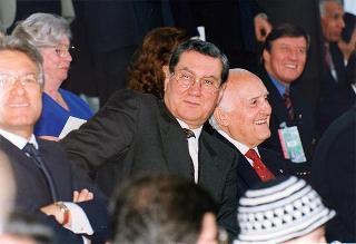 Roma, Stadio Olimpico: intervento del Presidente della Repubblica alla finale della Coppa dei Campioni di calcio Ajax-Juventus