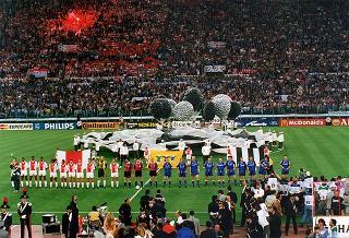 Roma, Stadio Olimpico: intervento del Presidente della Repubblica alla finale della Coppa dei Campioni di calcio Ajax-Juventus