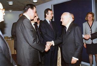 Roma: intervento del Presidente della Repubblica, in forma ufficiale, alla Festa della polizia 1996